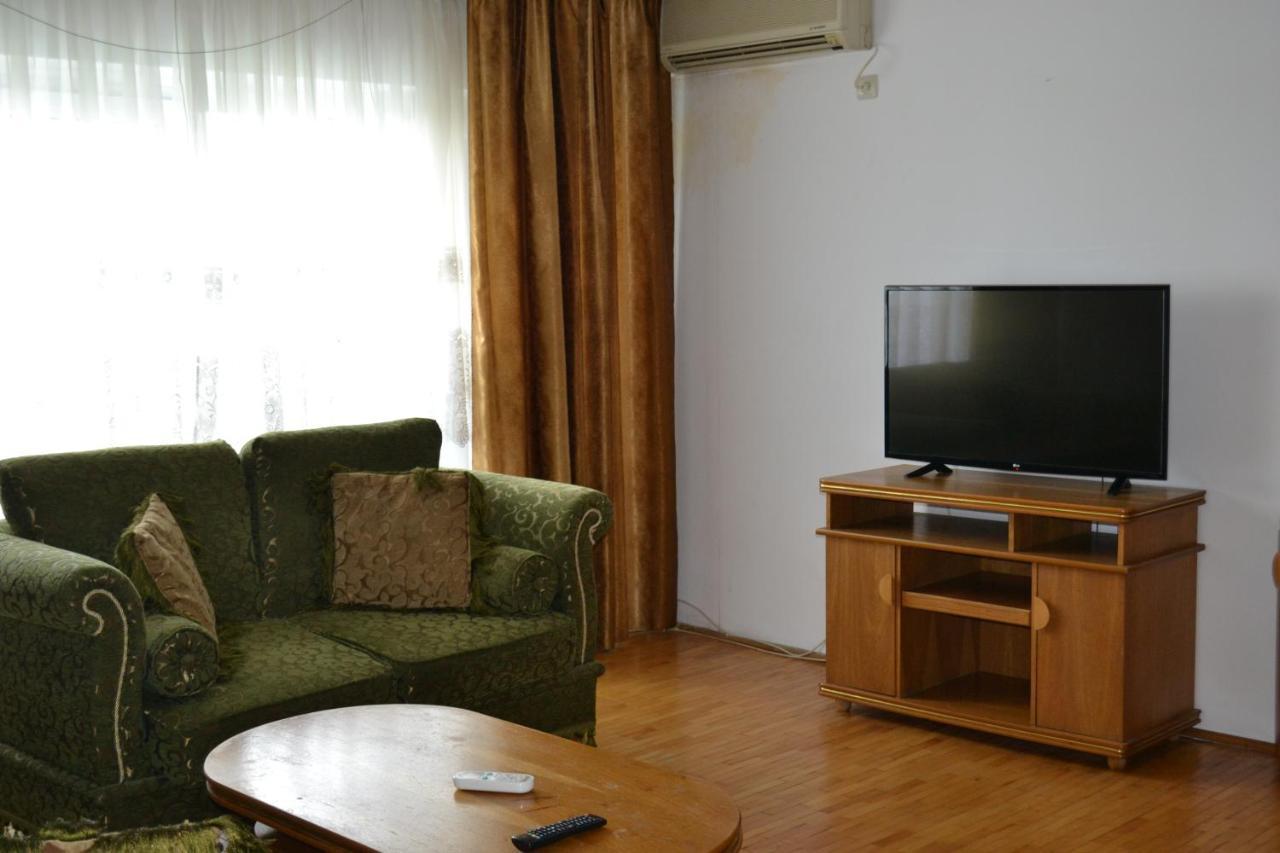 Dreams By The River Apartment Bucharest Exterior photo